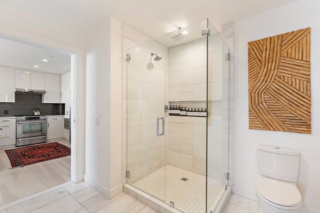 32 Traveler St 413, Boston, MA 02118