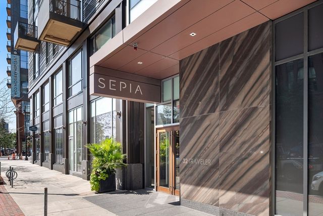 32 Traveler St 413, Boston, MA 02118