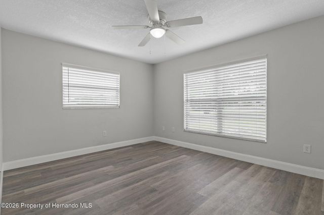 7335 Blackbird Avenue, Weeki Wachee, FL 34613