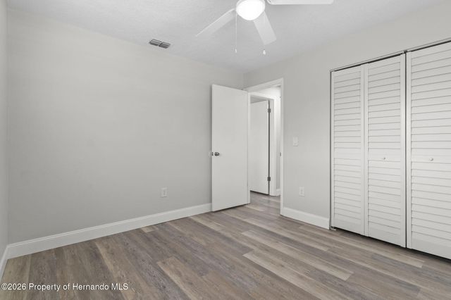 7335 Blackbird Avenue, Weeki Wachee, FL 34613