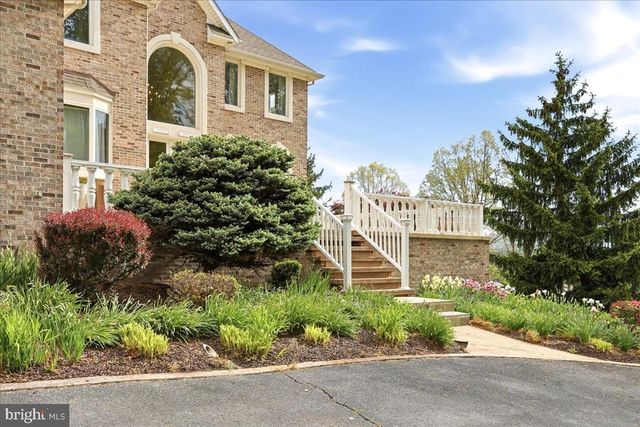 50 COTTAGE DR, Luray, VA 22835