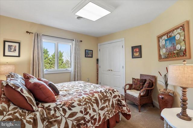 50 COTTAGE DR, Luray, VA 22835