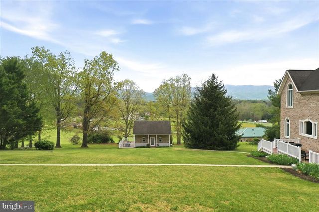 50 COTTAGE DR, Luray, VA 22835