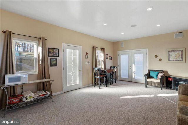 50 COTTAGE DR, Luray, VA 22835