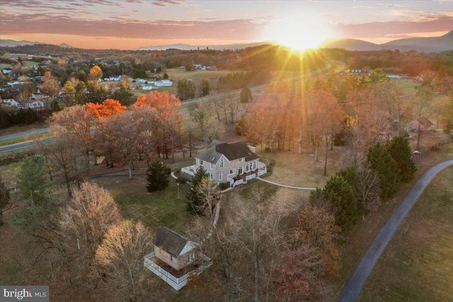 50 COTTAGE DR, Luray, VA 22835