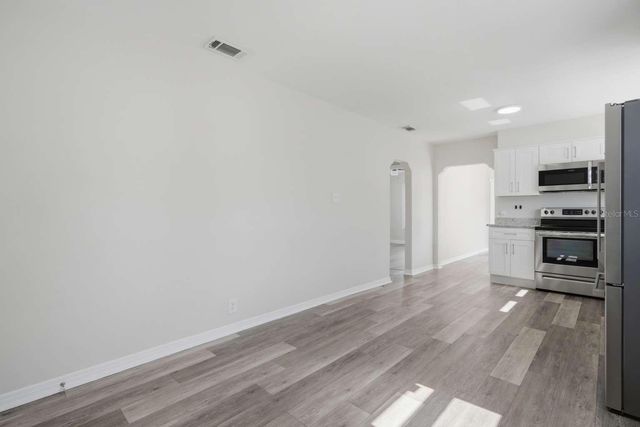 2704 W LEROY STREET, Tampa, FL 33607