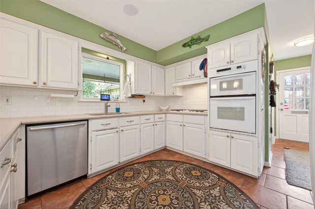 13319 Pinerock Lane, Houston, TX 77079