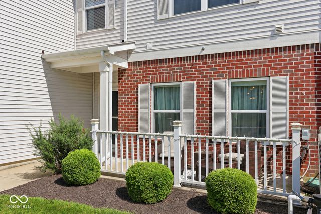 12075 Scoria Drive 900, Fishers, IN 46038