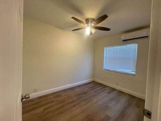 304 N Tamarind Avenue, West Palm Beach, FL 33401