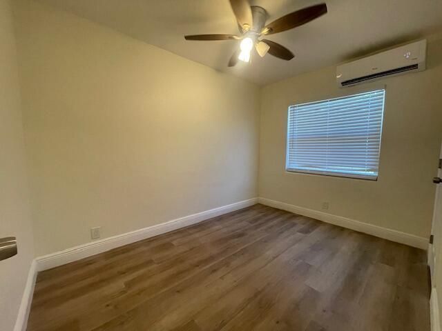 304 N Tamarind Avenue, West Palm Beach, FL 33401