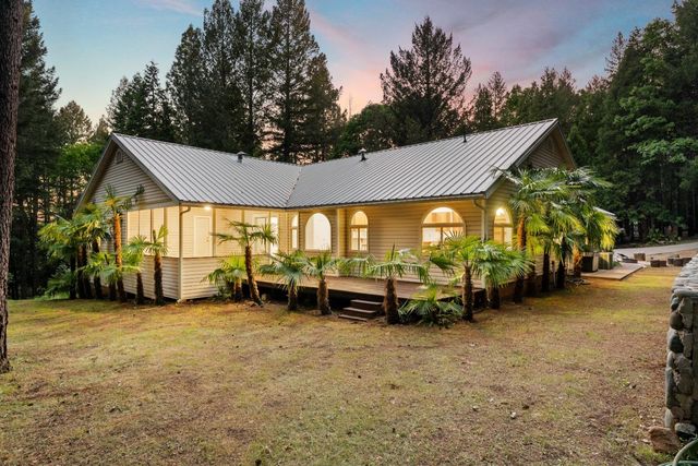 7017 Blackhawk Ln, Foresthill, CA 95631