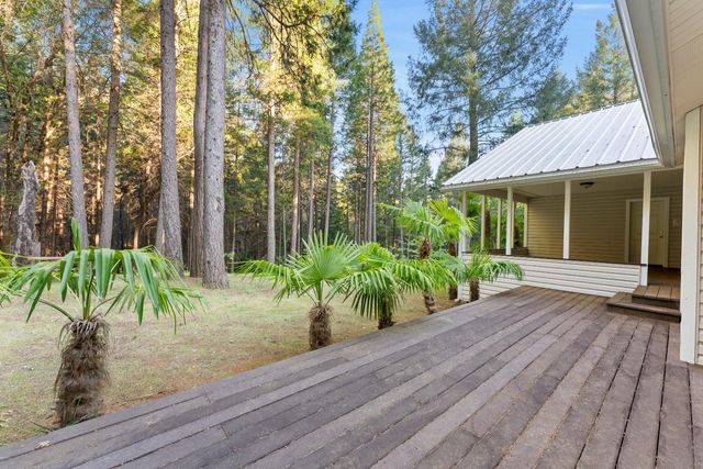7017 Blackhawk Ln, Foresthill, CA 95631