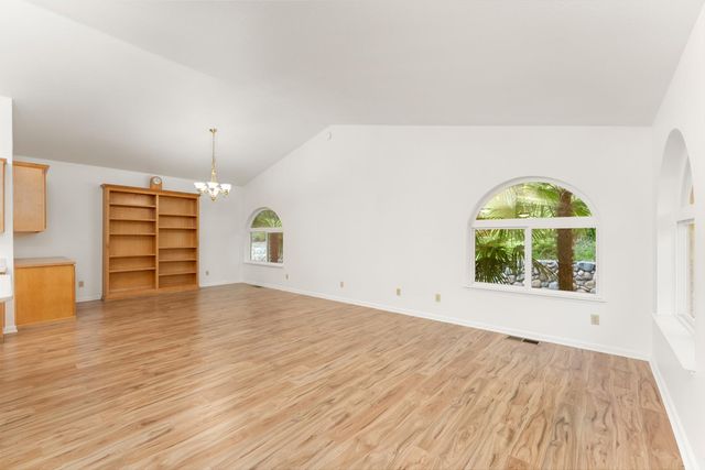 7017 Blackhawk Ln, Foresthill, CA 95631