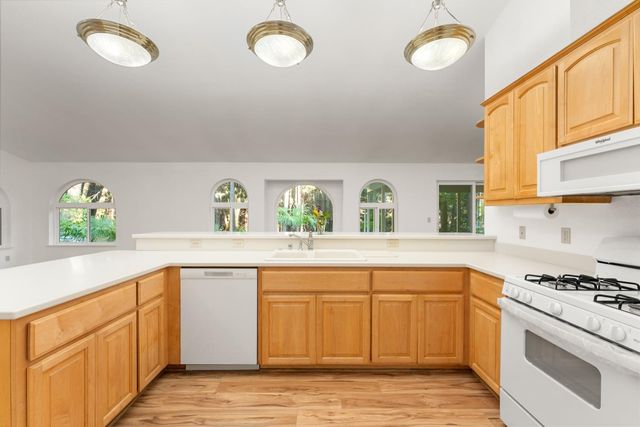 7017 Blackhawk Ln, Foresthill, CA 95631