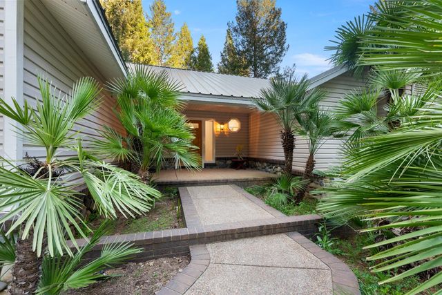 7017 Blackhawk Ln, Foresthill, CA 95631