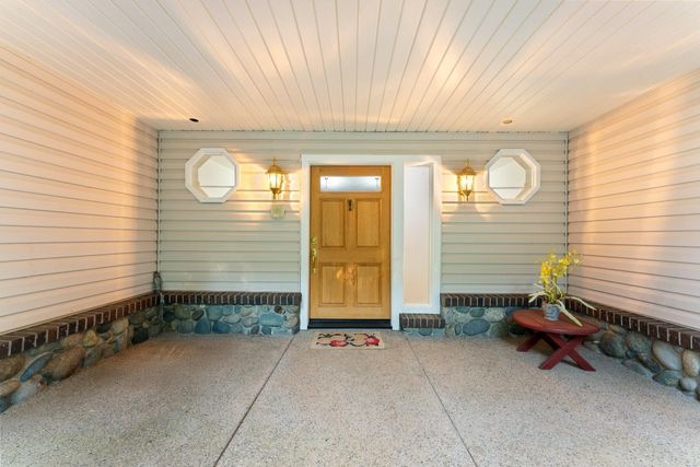 7017 Blackhawk Ln, Foresthill, CA 95631