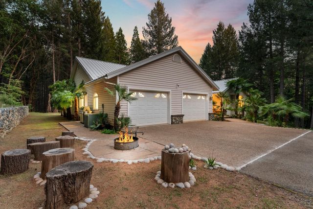 7017 Blackhawk Ln, Foresthill, CA 95631