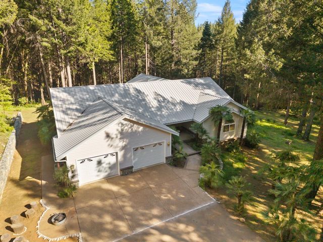 7017 Blackhawk Ln, Foresthill, CA 95631