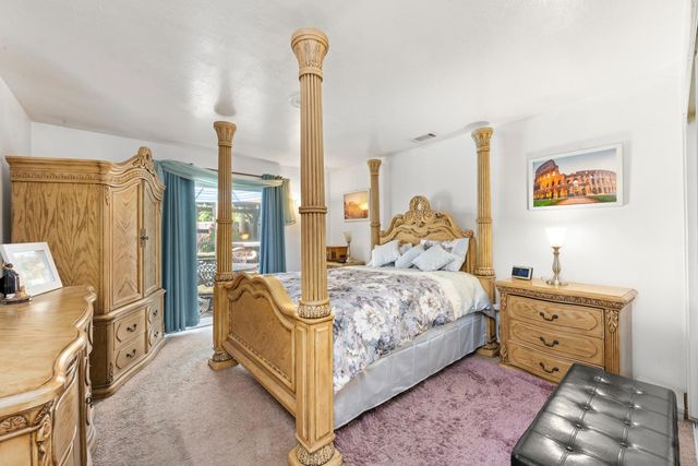 5830 Woodleigh Dr, Carmichael, CA 95608