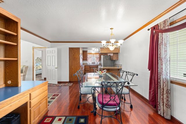 5830 Woodleigh Dr, Carmichael, CA 95608