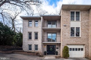 2134 MILITARY RD, Arlington, VA 22207