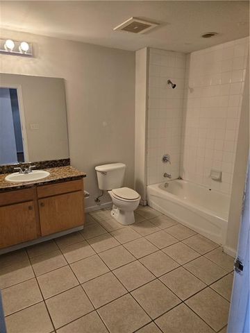115 W Peachtree Place NW 605, Atlanta, GA 30313