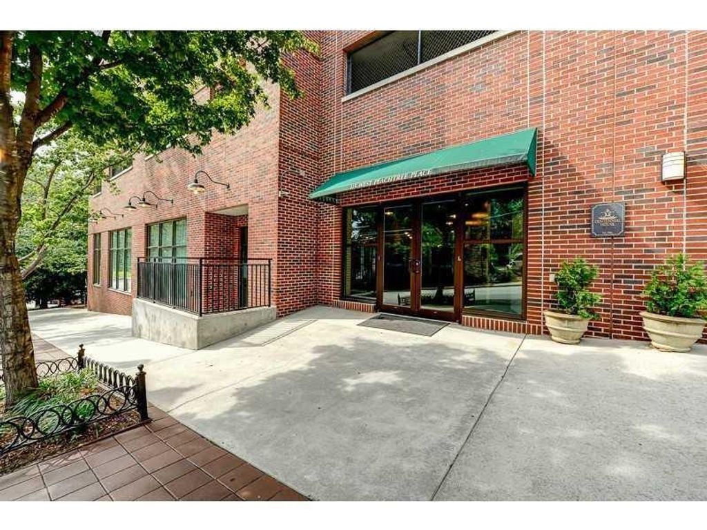 115 W Peachtree Place NW 605, Atlanta, GA 30313