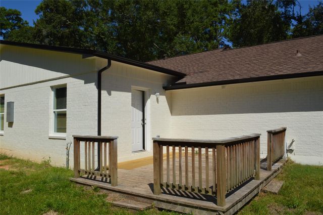 214 Basswood Dr A, Spring, TX 77386