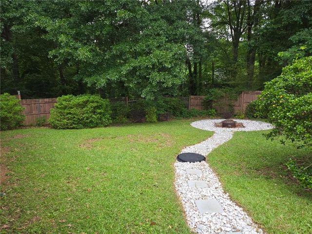 1250 Westwood Court, Grayson, GA 30017