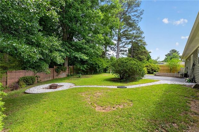 1250 Westwood Court, Grayson, GA 30017