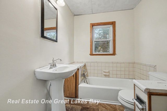 130 N Alexander Street, Saginaw, MI 48602