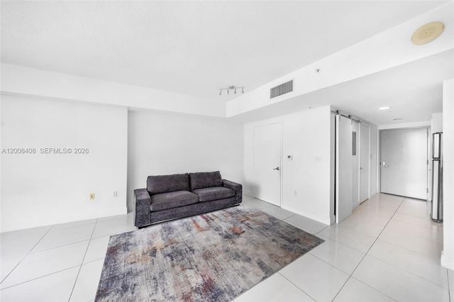 1750 N Bayshore Dr 3308, Miami, FL 33132