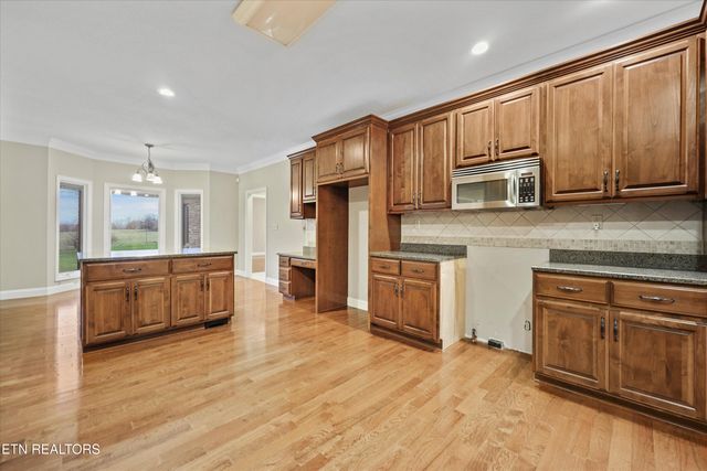 2570 Creekstone Circle, Maryville, TN 37804