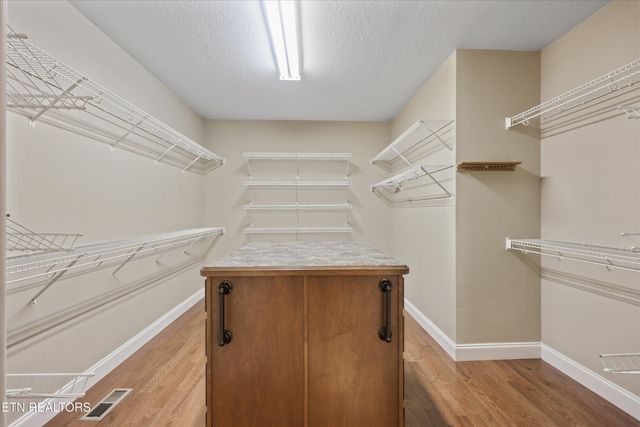 2570 Creekstone Circle, Maryville, TN 37804