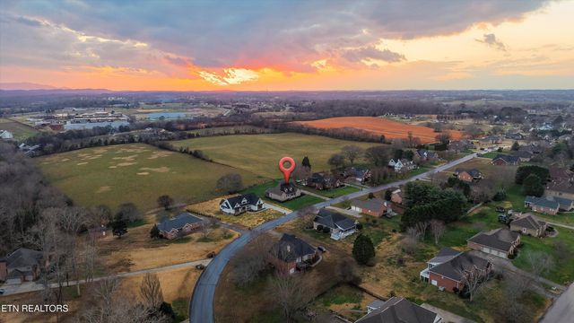 2570 Creekstone Circle, Maryville, TN 37804