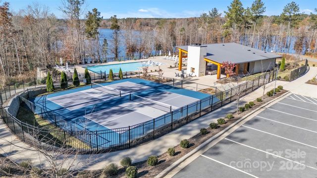 2242 Pikes Peak Ridge 159, Connelly Springs, NC 28612