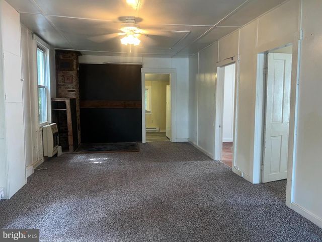 1 PUNTE LANE, Essex, MD 21221