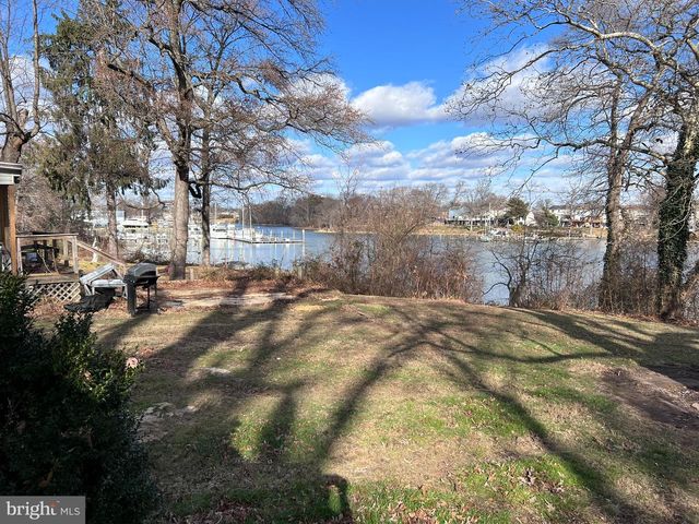 1 PUNTE LANE, Essex, MD 21221