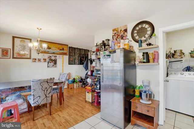 2455 WOODMONT DR, York, PA 17404