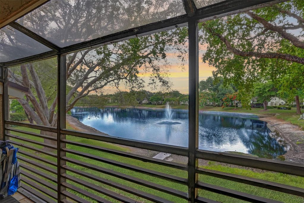 401 Gardens Dr 203, Pompano Beach, FL 33069
