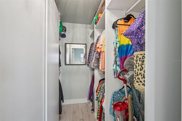 3850 13TH AVENUE N 203, St Petersburg, FL 33713