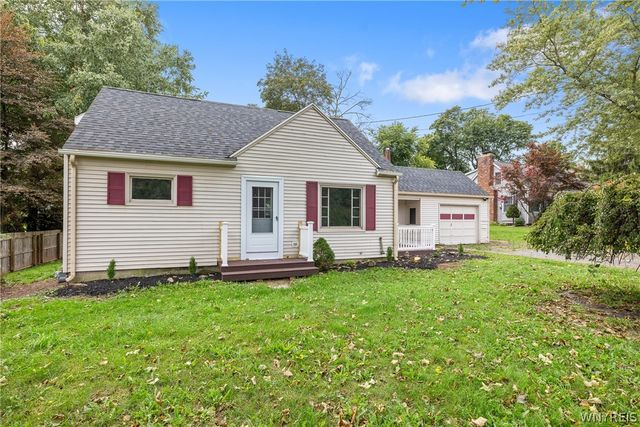 7316 Rochester Road, Lockport Town, NY 14094