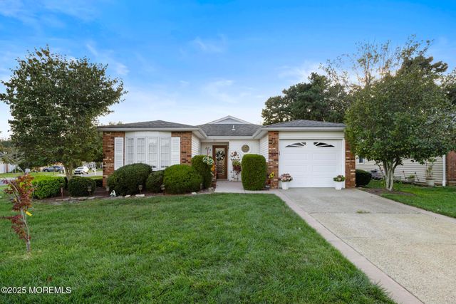 161 Lions Head Boulevard S, Brick, NJ 08723