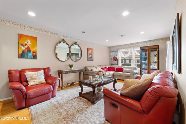 161 Lions Head Boulevard S, Brick, NJ 08723