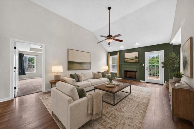 1913 Patton Rd, Clarksville, TN 37042