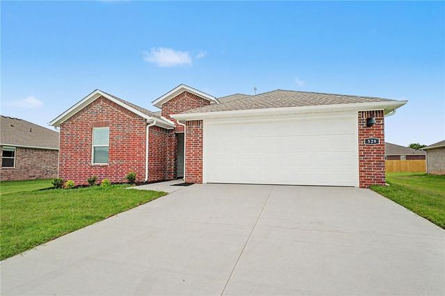 529 Nevada Street, Farmington, AR 72730