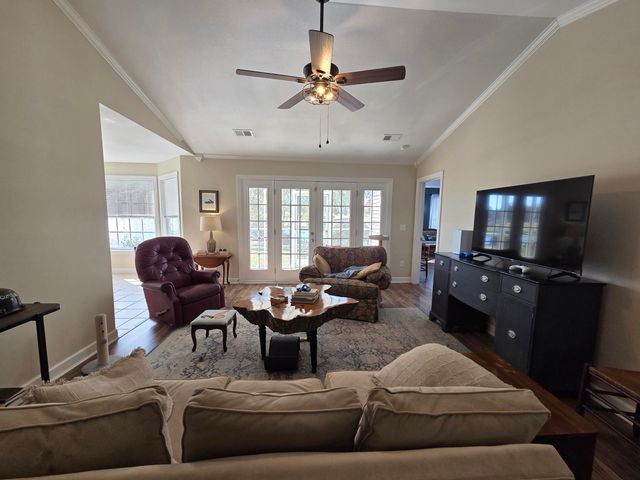 1391 Blue Heron, Manning, SC 29102