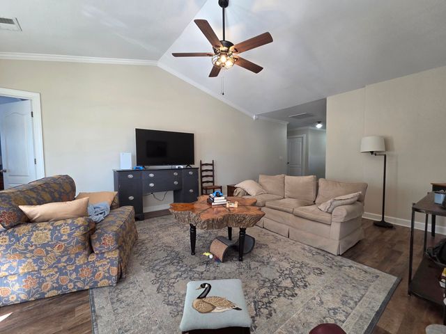 1391 Blue Heron, Manning, SC 29102