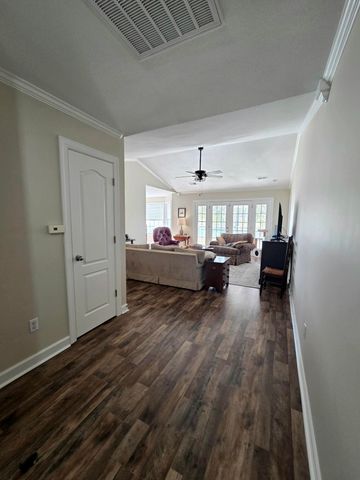 1391 Blue Heron, Manning, SC 29102