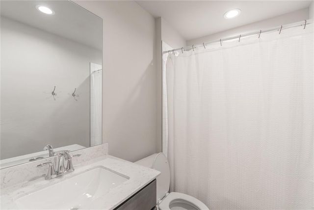 11613 SW 40th Street, Mustang, OK 73064